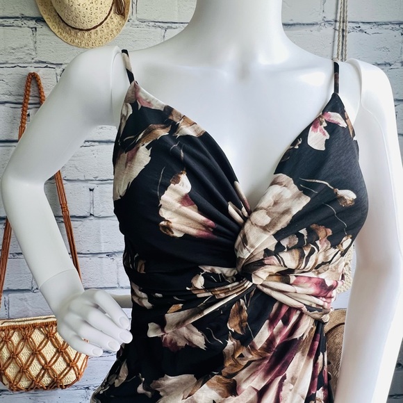 Fashion Nova Midi Dress - Picture 7 of 14